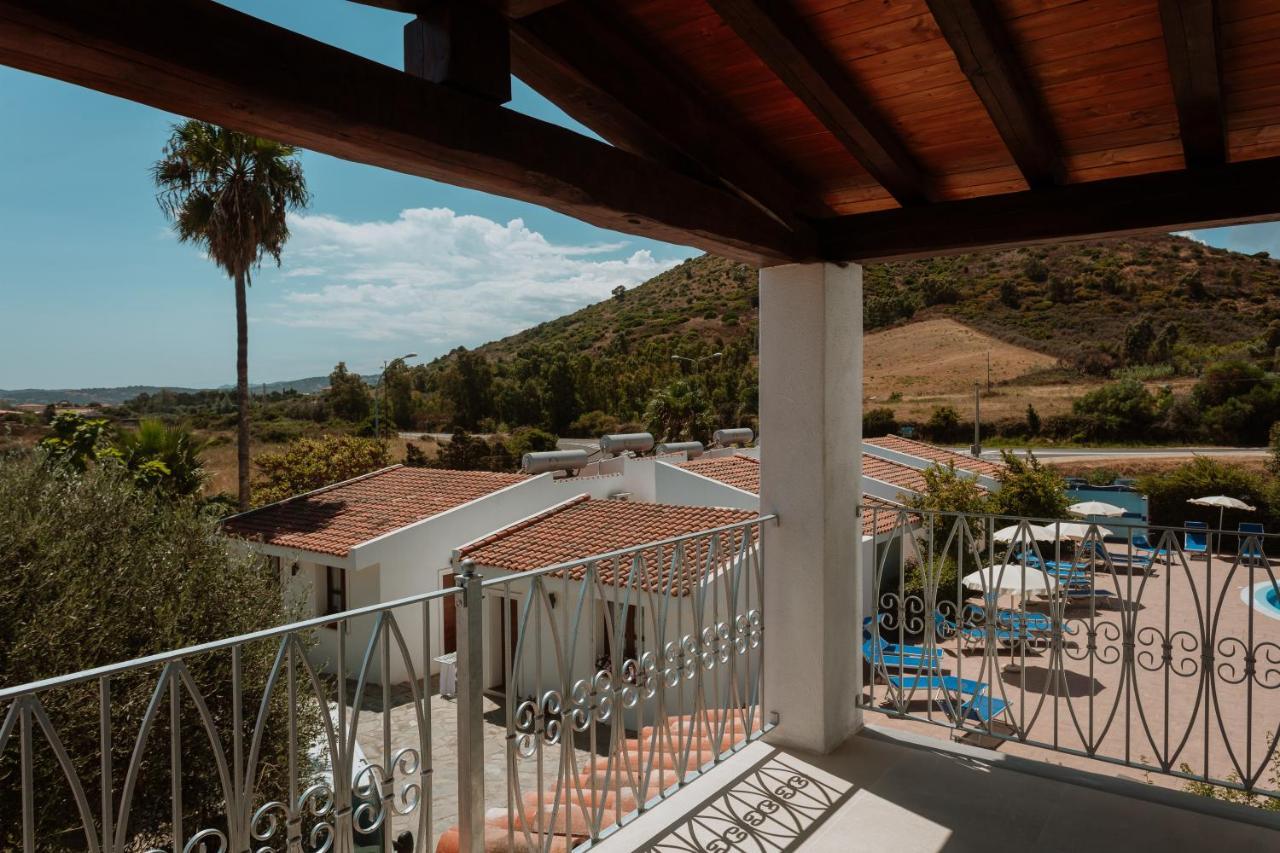 Resort Fior Di Sardegna Posada  Εξωτερικό φωτογραφία